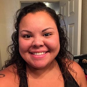 Meet your Posher, Cindy